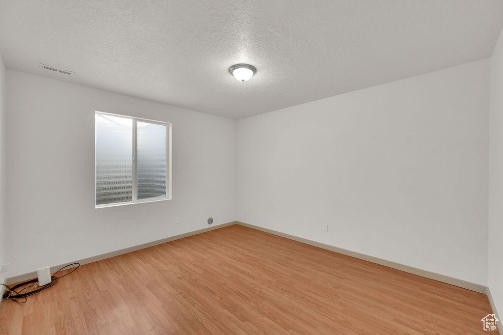 11716 S 2610 W Riverton, UT 84065