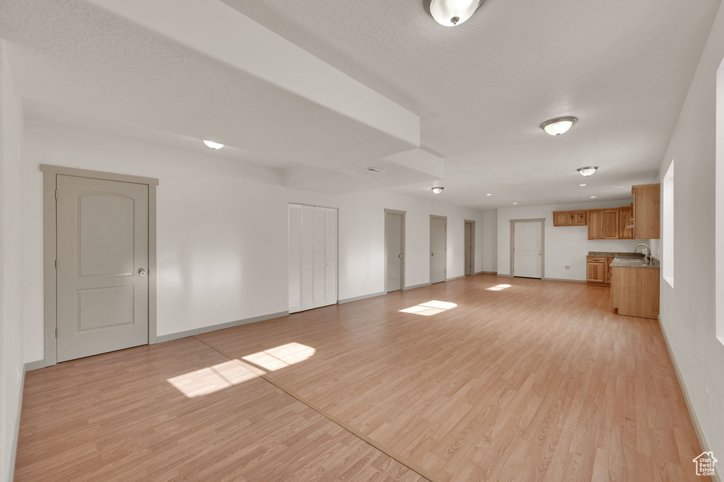 11716 S 2610 W Riverton, UT 84065