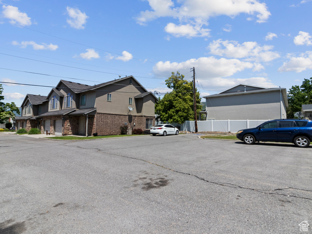 319 W 200 N Bountiful, UT 84010