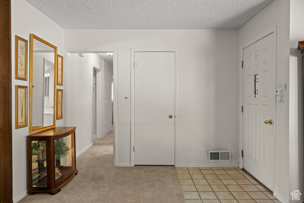 Photo 5 for MLS #2103970 at 5889 S Kingston Way