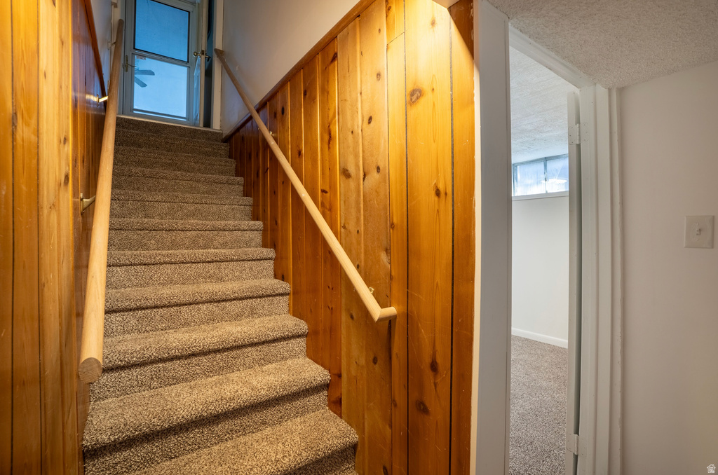 5889 S KINGSTON WAY Murray, UT 84107