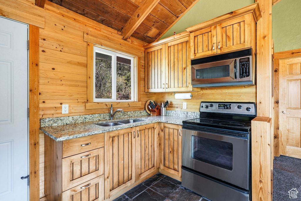 Photo 15 for MLS #2103971 at 2859 S Timber Lakes Dr #1028