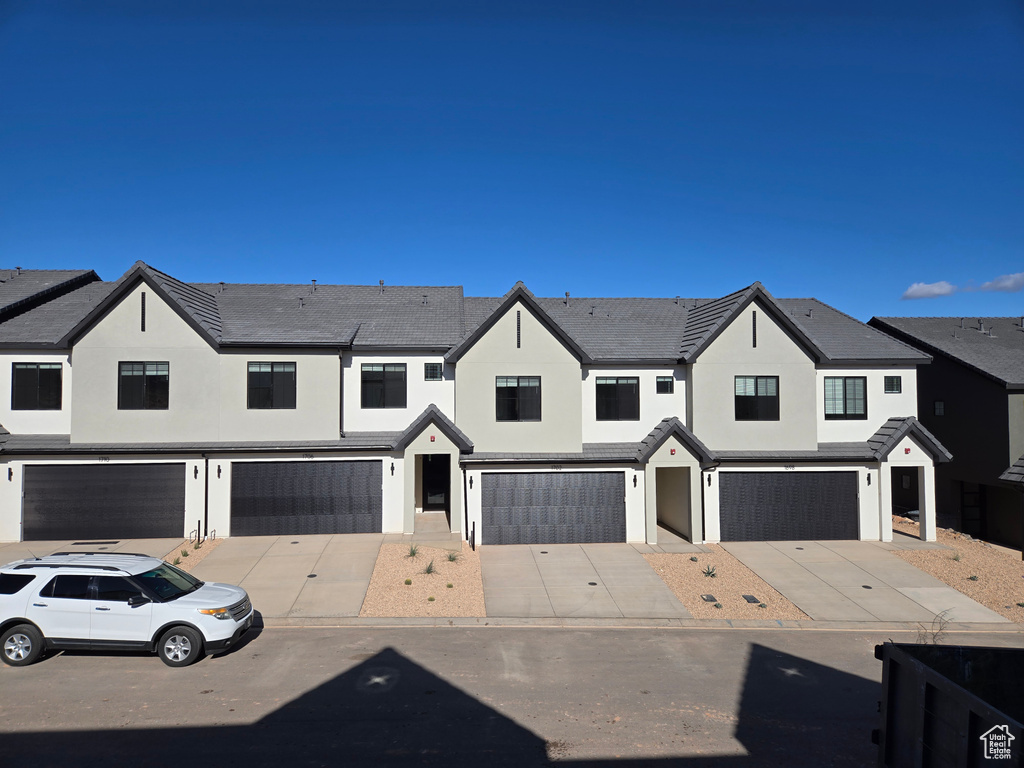 Photo 2 for MLS #2103988 at 1706 S Ripple Rock Dr #3170