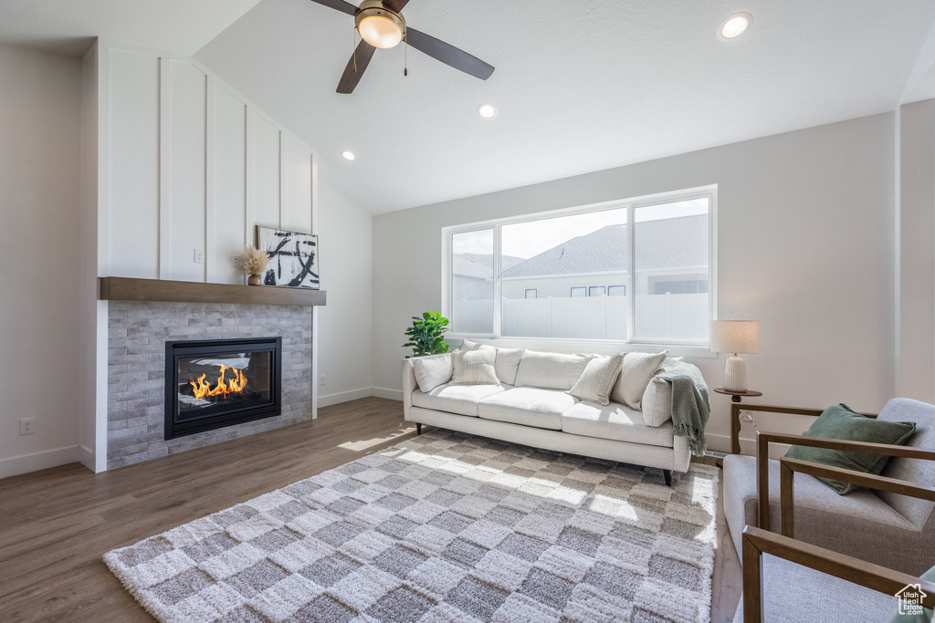 Photo 10 for MLS #2104008 at 2039 S Roan Ave