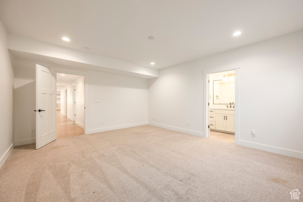 Photo 38 for MLS #2104008 at 2039 S Roan Ave