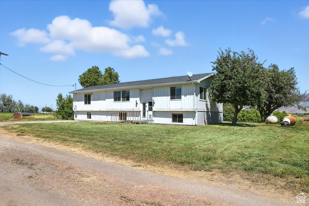Photo 8 for MLS #2104019 at 2306 S Pelican Pond Rd