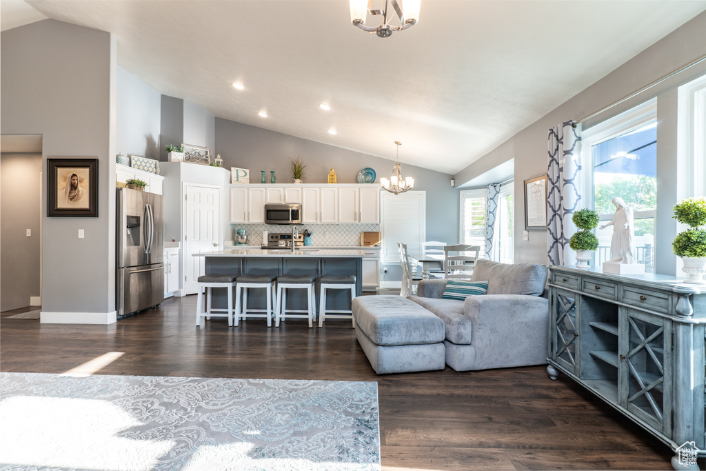 8274 S 6430 W West Jordan, UT 84081
