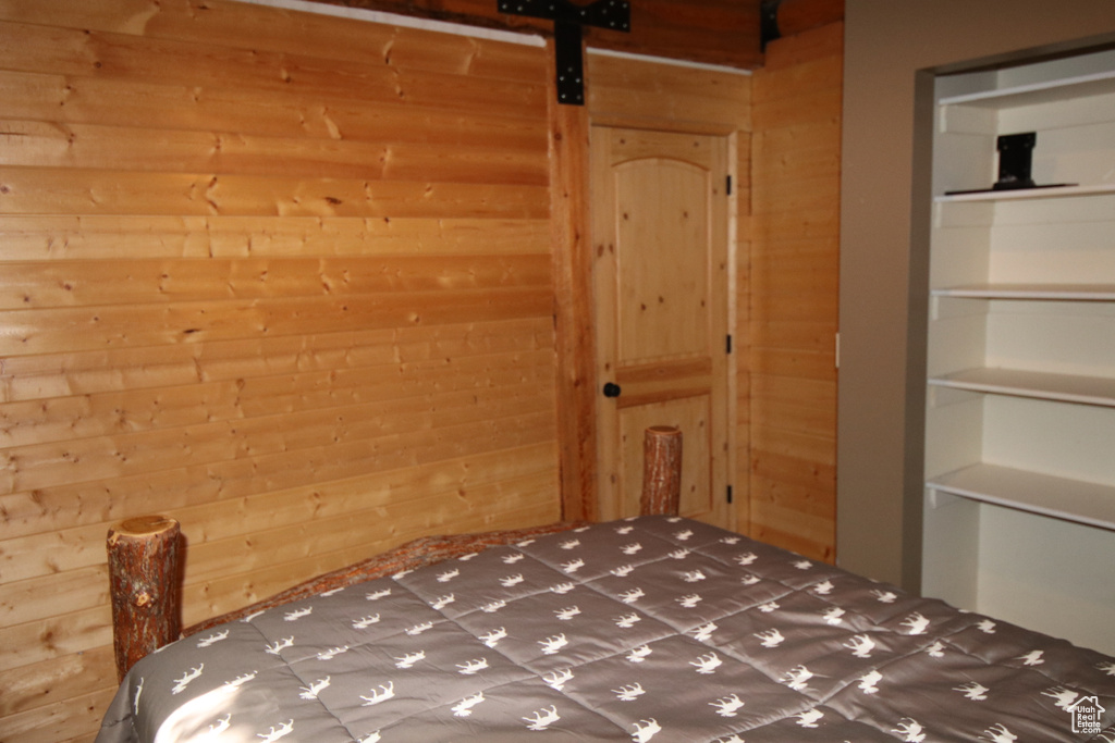 Photo 21 for MLS #2104025 at 1383 S Choke Cherry Dr