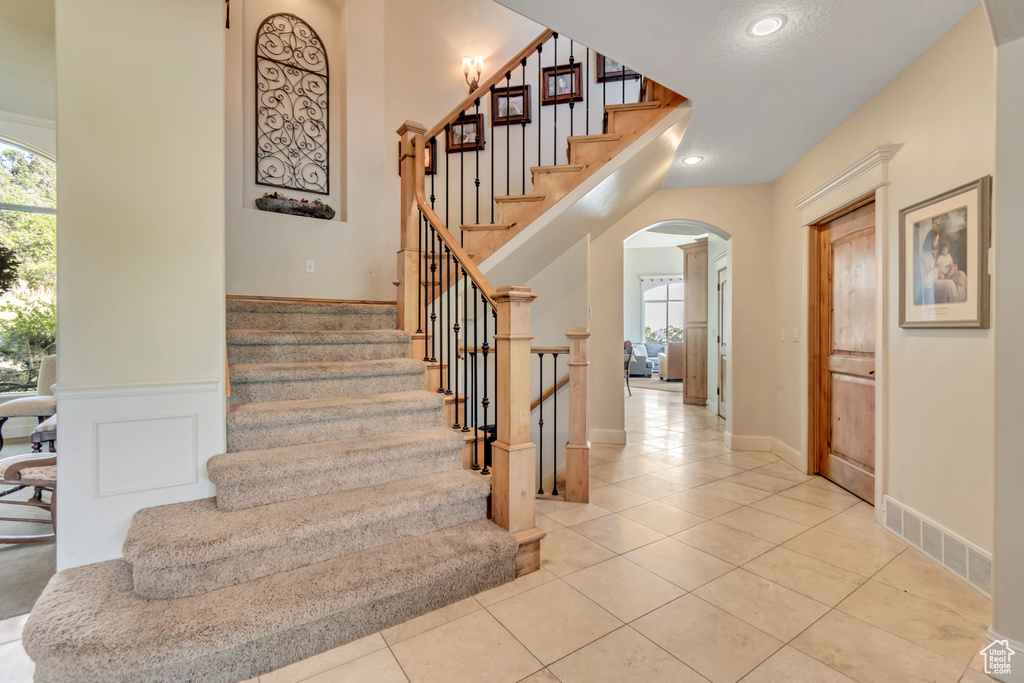 Photo 15 for MLS #2104026 at 925 S Healey Ct