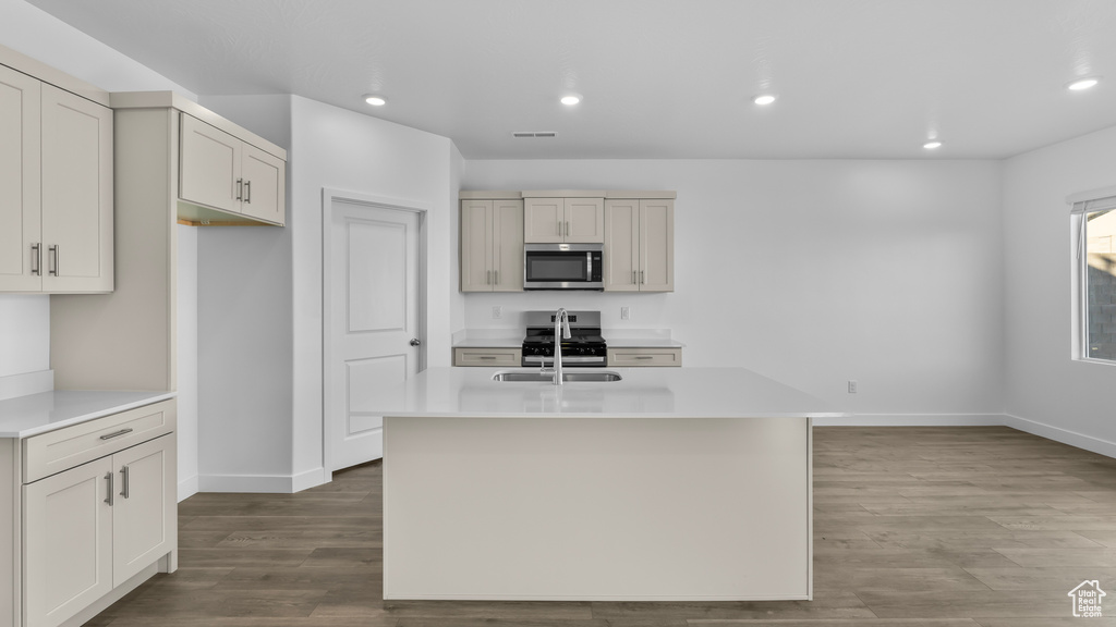 Photo 10 for MLS #2104030 at 1858 S Cyclone Dr #257