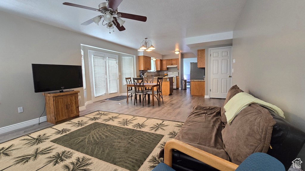Photo 12 for MLS #2104038 at 4893 S 1075 East