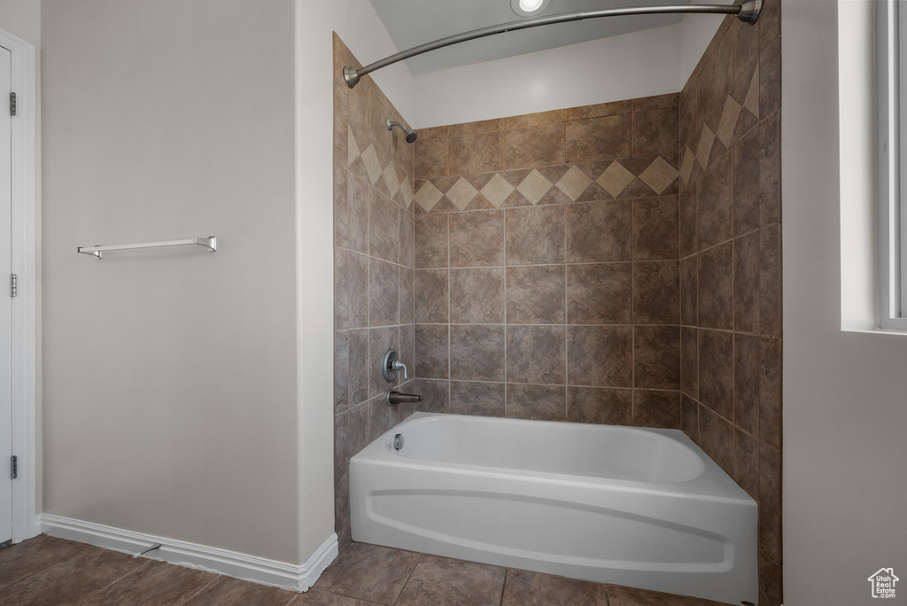 Photo 29 for MLS #2104060 at 909 E Rosebud Ct