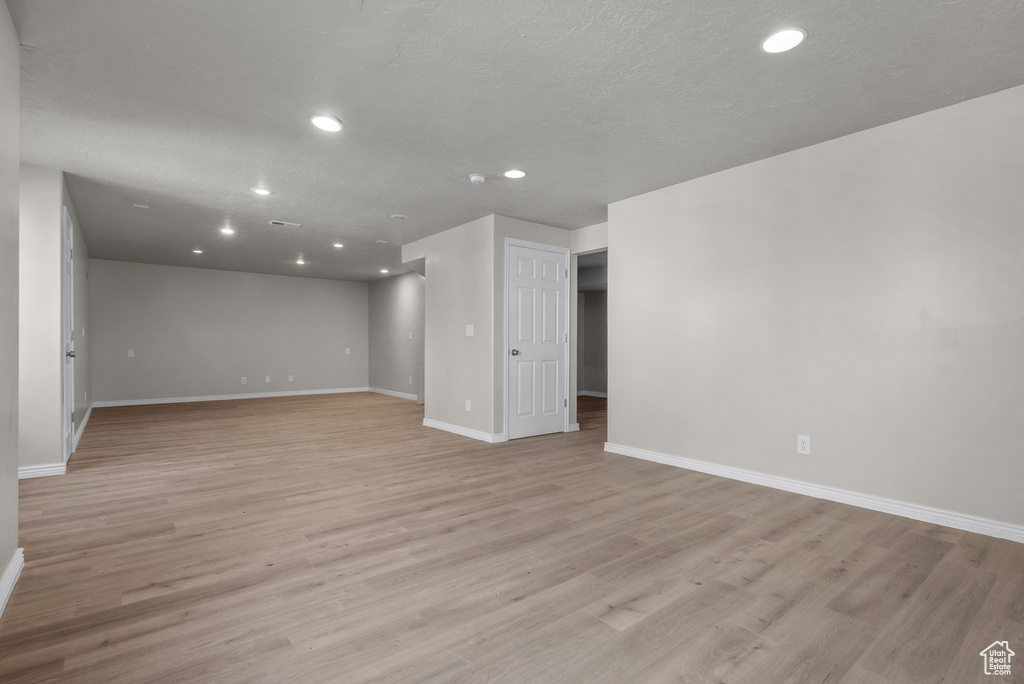 Photo 30 for MLS #2104060 at 909 E Rosebud Ct