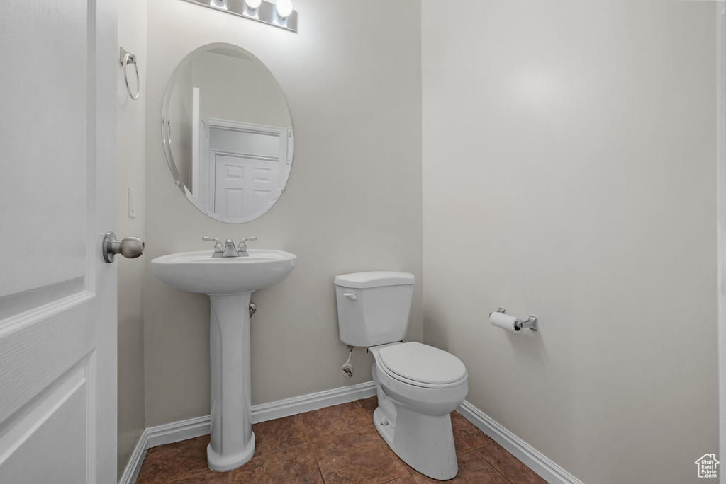 Photo 17 for MLS #2104060 at 909 E Rosebud Ct
