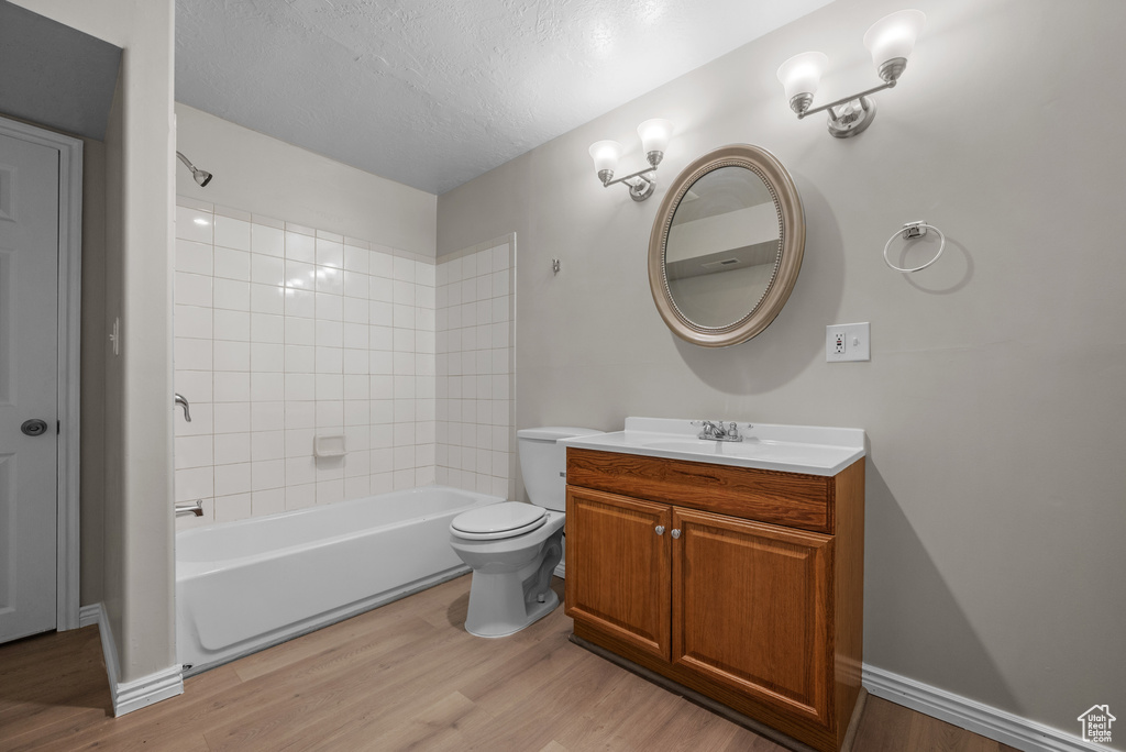 Photo 35 for MLS #2104060 at 909 E Rosebud Ct