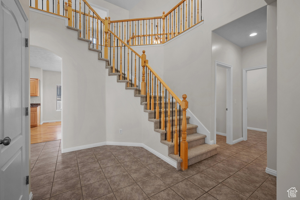 Photo 4 for MLS #2104060 at 909 E Rosebud Ct