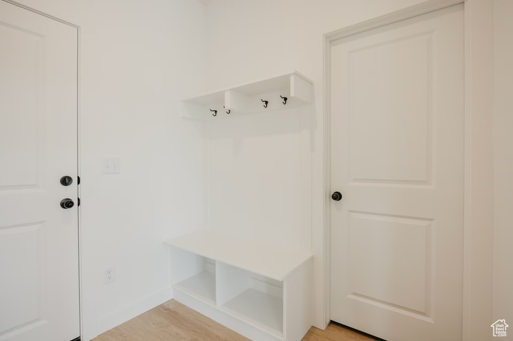 946 W COLUMBIA CT #107 Riverdale, UT 84405