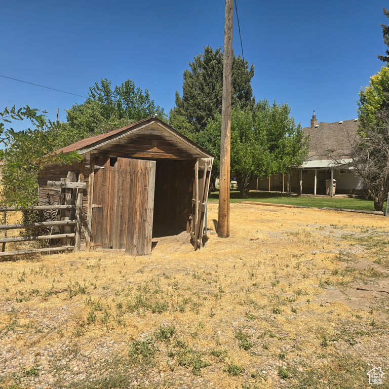 Photo 11 for MLS #2104070 at 19 N Main