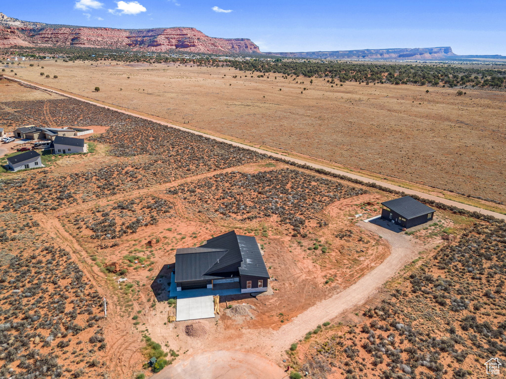 Photo 2 for MLS #2104073 at 4380 E Sego Lily Cir