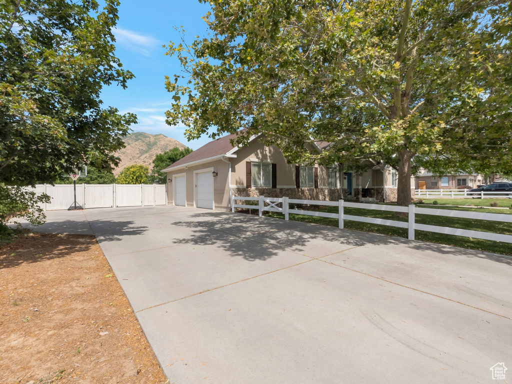 Photo 3 for MLS #2104090 at 147 E 1600 North