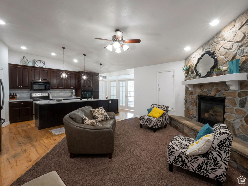 Photo 11 for MLS #2104090 at 147 E 1600 North