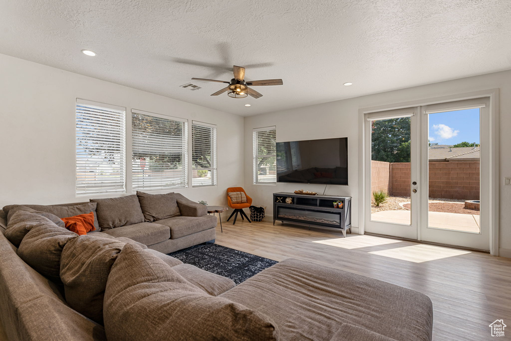 Photo 8 for MLS #2104093 at 283 W Harvest Ln