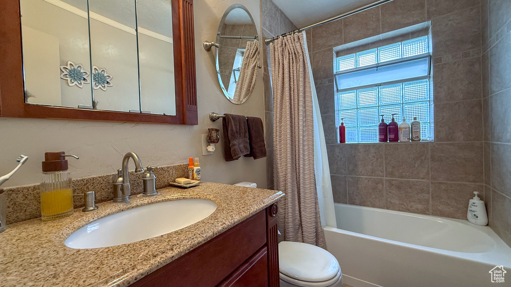 Photo 11 for MLS #2104106 at 775 N 400 East