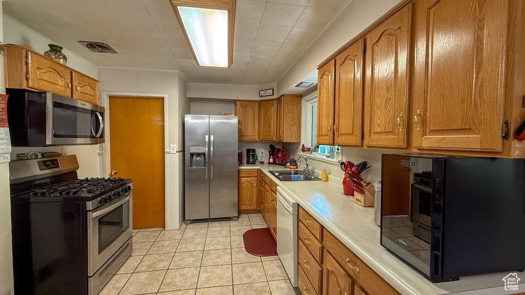 Photo 5 for MLS #2104106 at 775 N 400 East