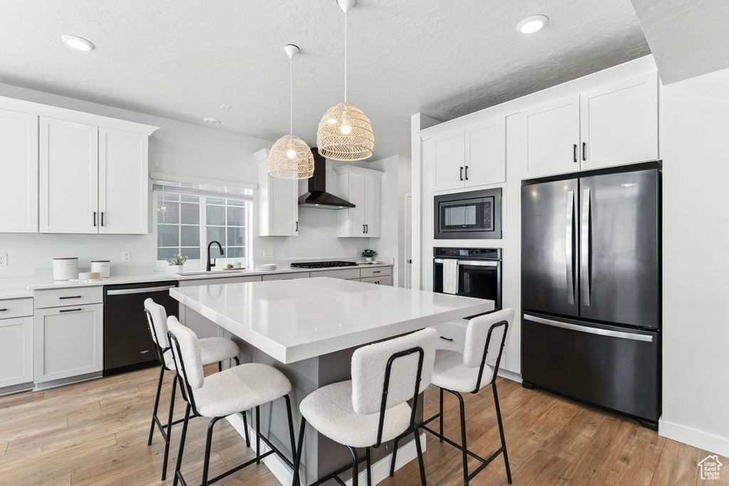 Photo 8 for MLS #2104109 at 133 E Meandering Way