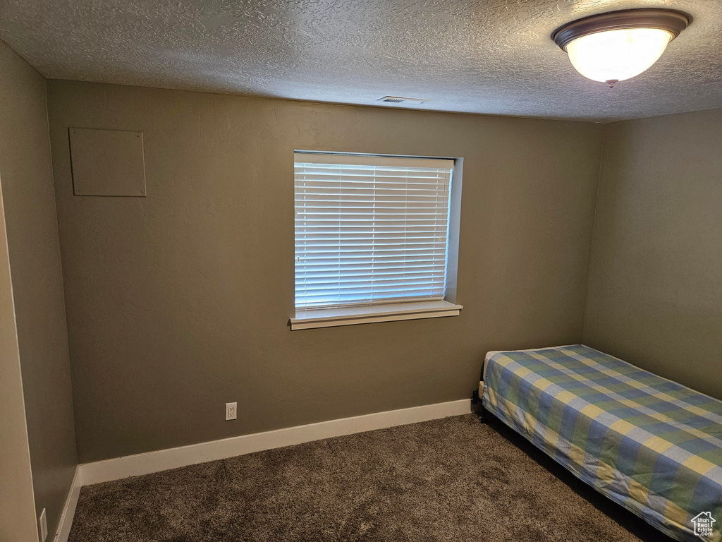 Photo 19 for MLS #2104112 at 681 Country Ln