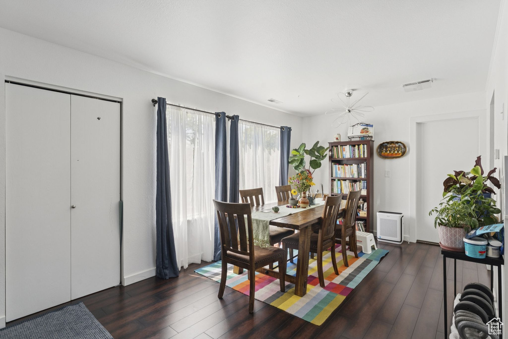 Photo 9 for MLS #2104124 at 2430 S Elizabeth St #5