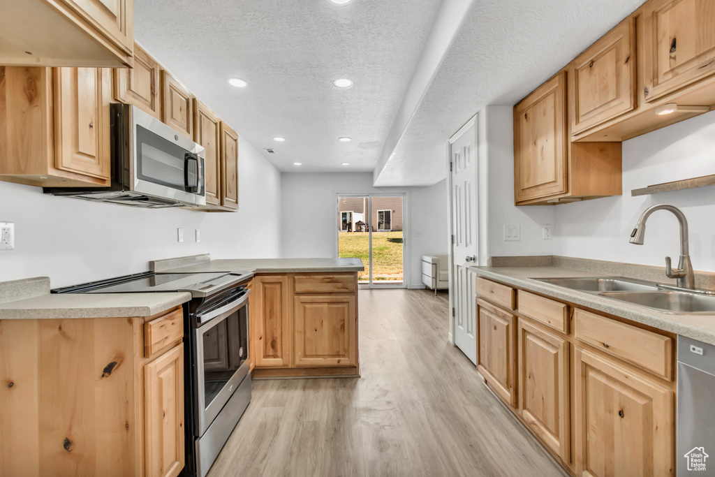 652 W 800 N #62 Clinton, UT 84015