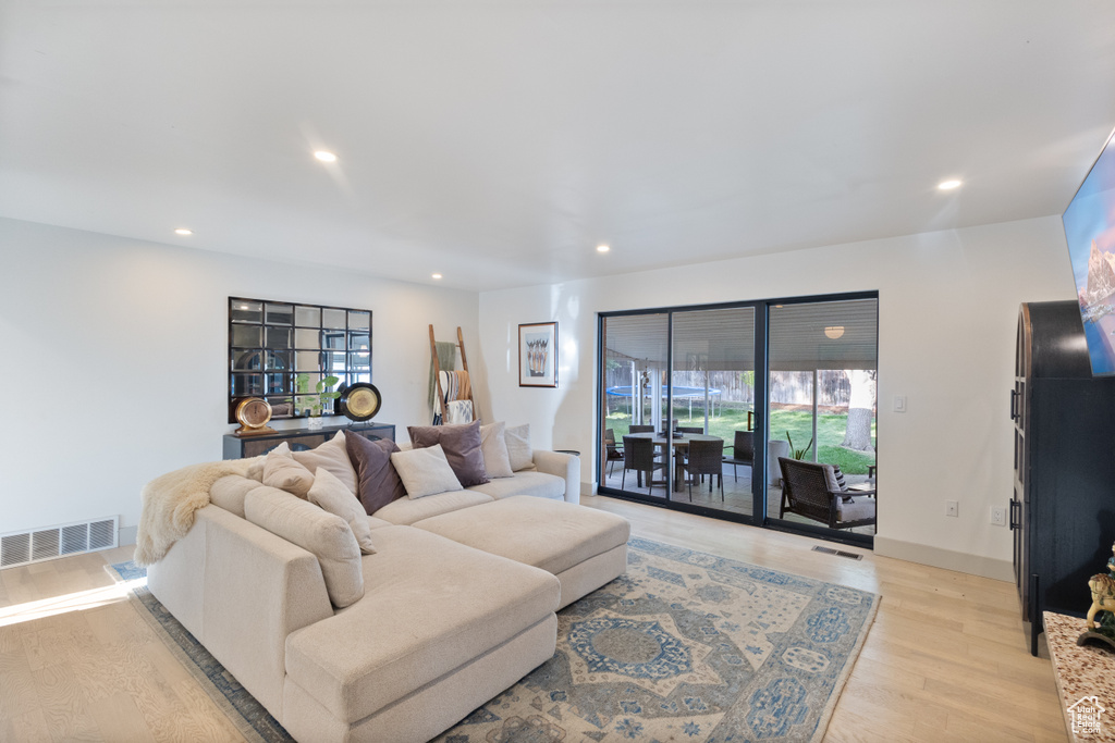 3129 S 1810 E Salt Lake City, UT 84106
