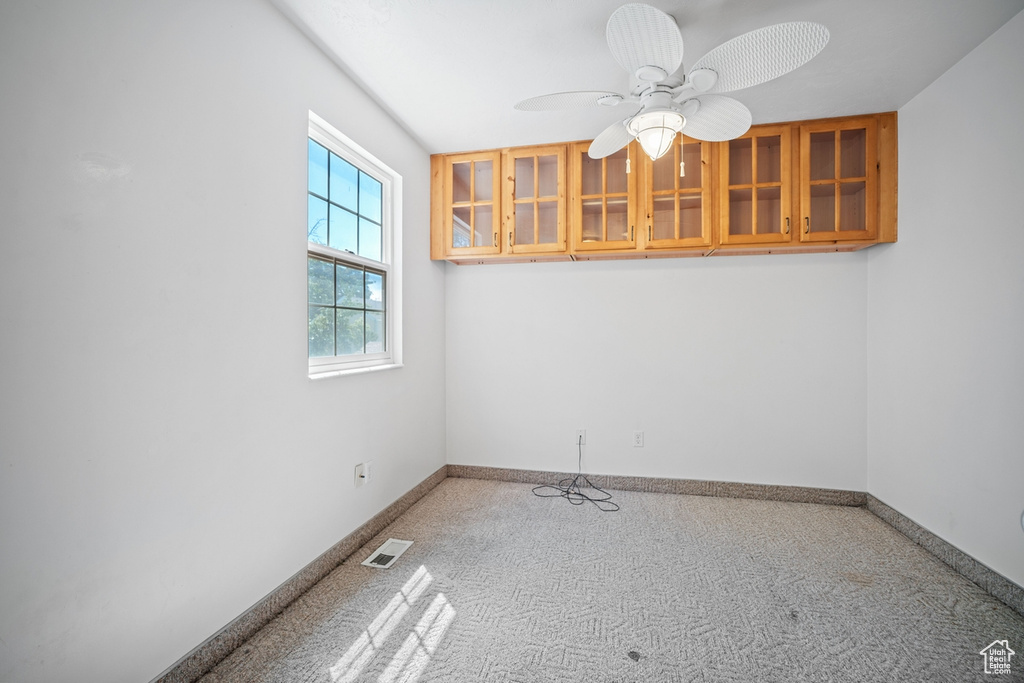 1576 N FERNLEAF ST Salt Lake City, UT 84116
