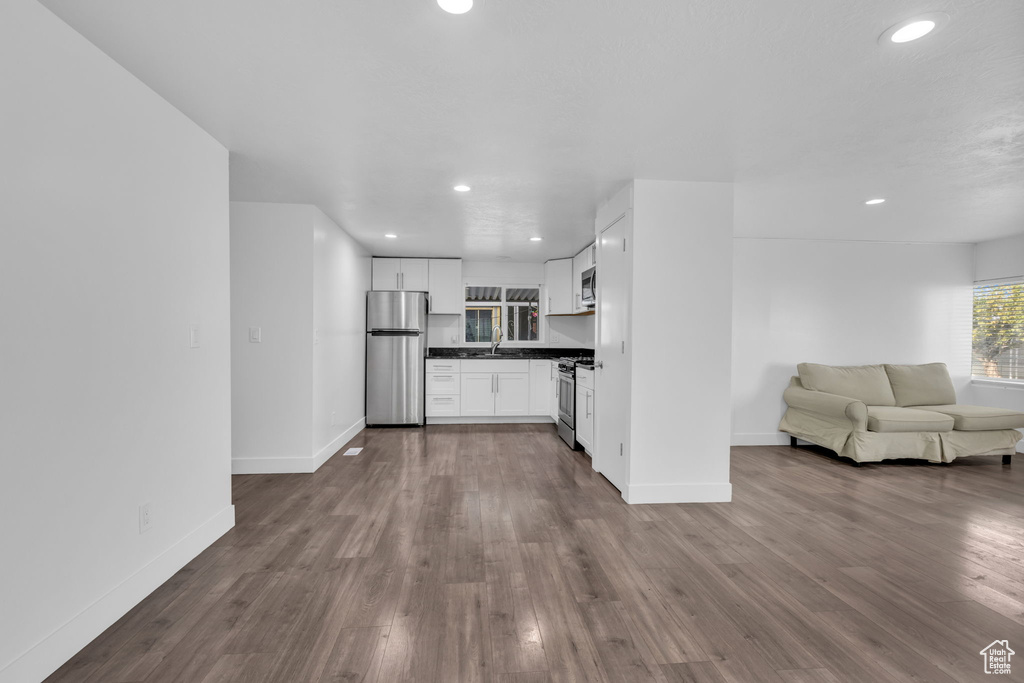 Photo 2 for MLS #2104152 at 4696 S Aspen Ln #303
