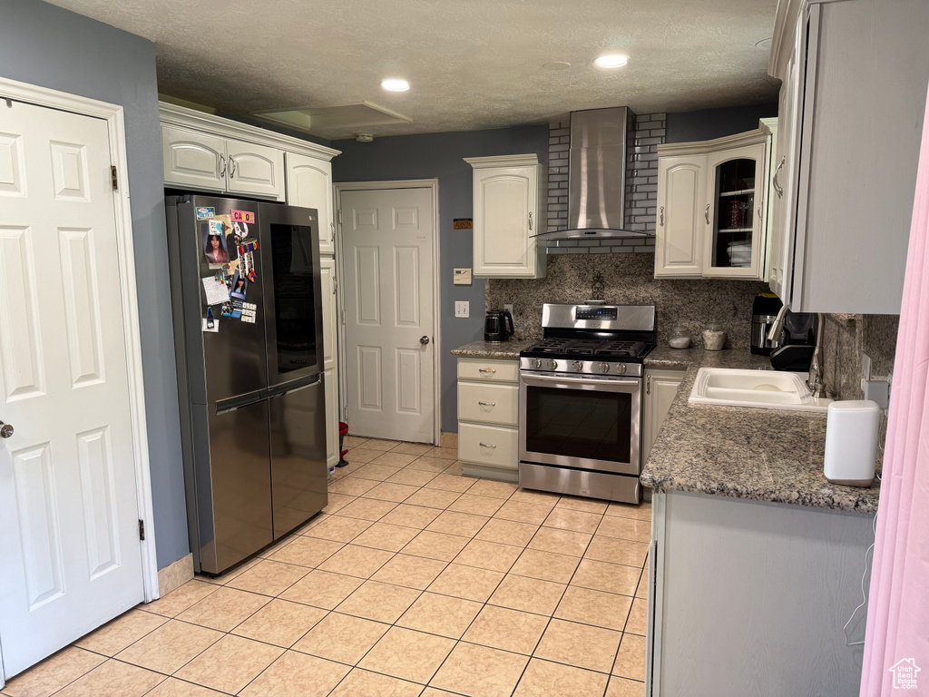 3824 S 6250 W West Valley City, UT 84128