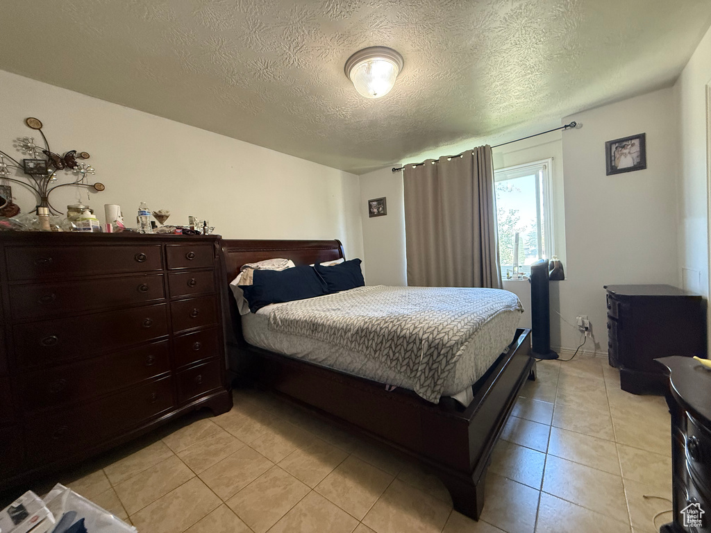 3824 S 6250 W West Valley City, UT 84128
