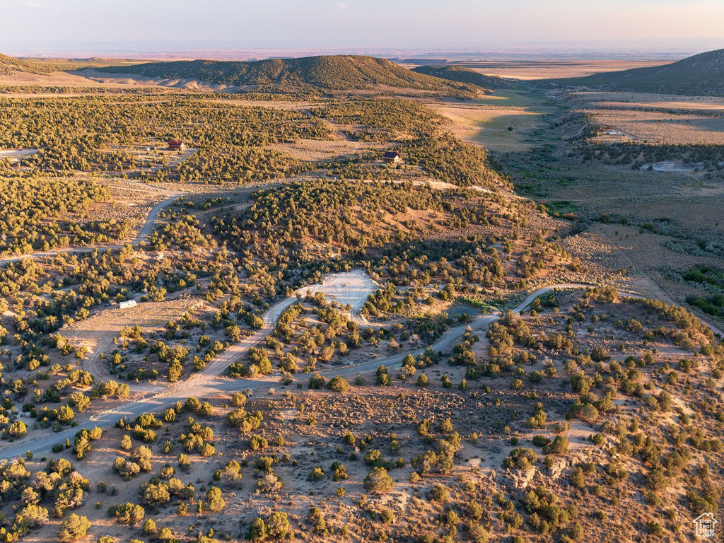 12536 E SOLITUDE DR Lapoint, UT 84039