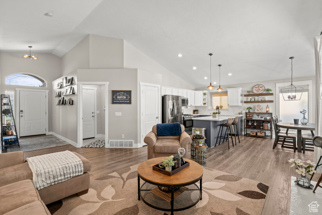 4434 W MAYAN ST Riverton, UT 84096