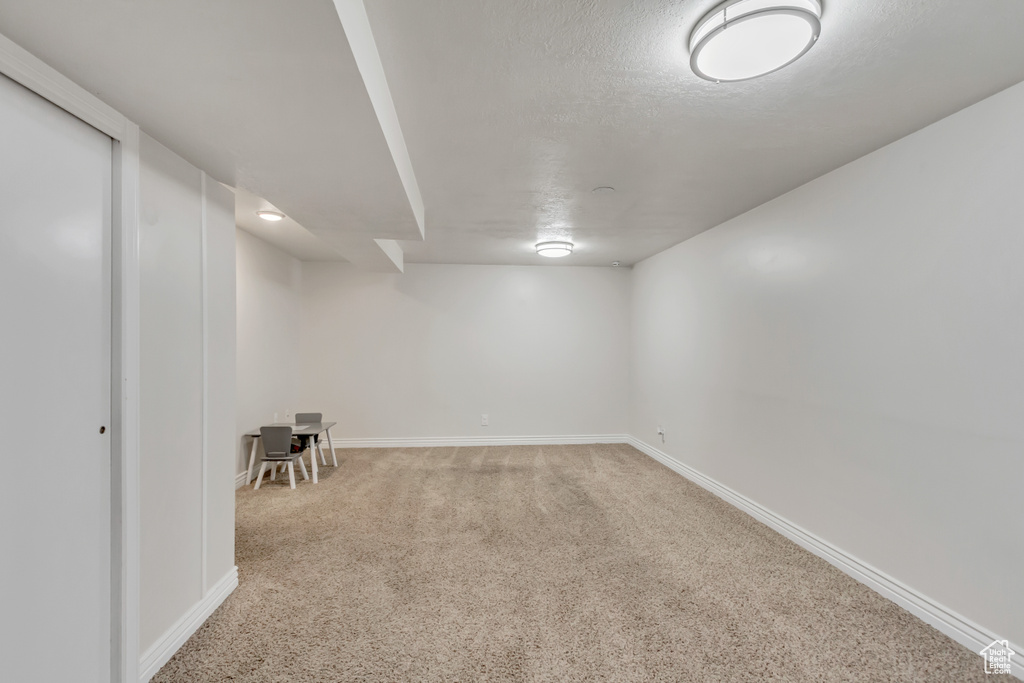 147 W 900 S Bountiful, UT 84010