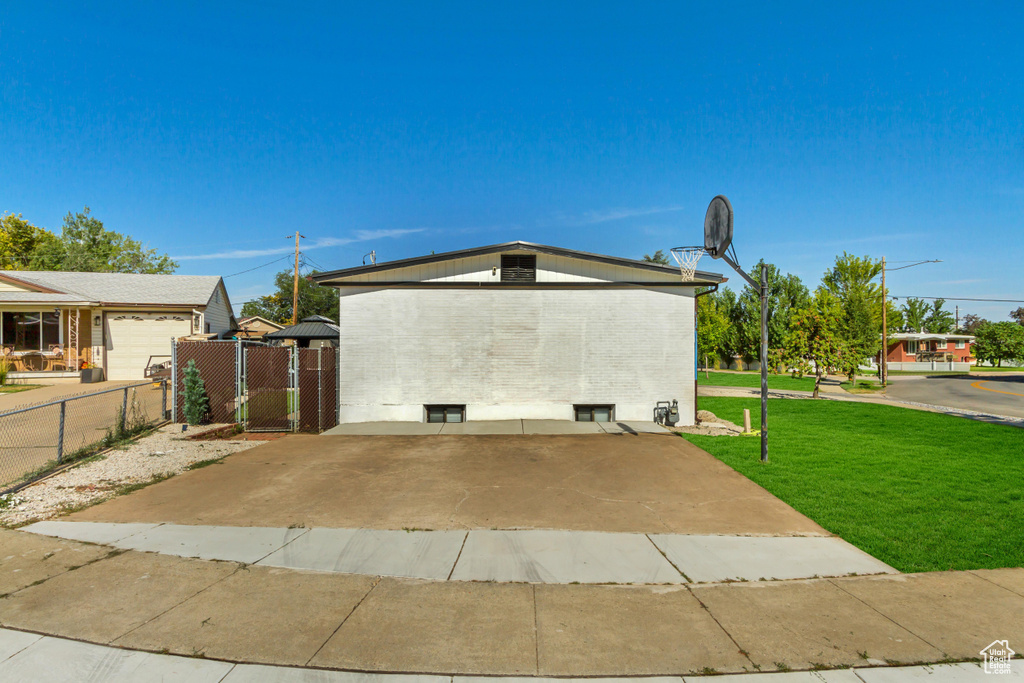 147 W 900 S Bountiful, UT 84010