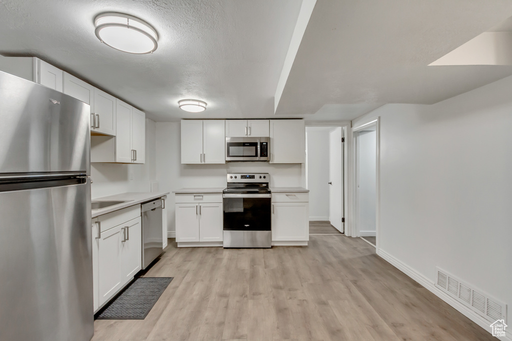 147 W 900 S Bountiful, UT 84010