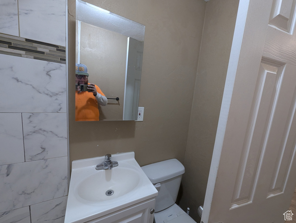 909 S GRANT Ogden, UT 84404