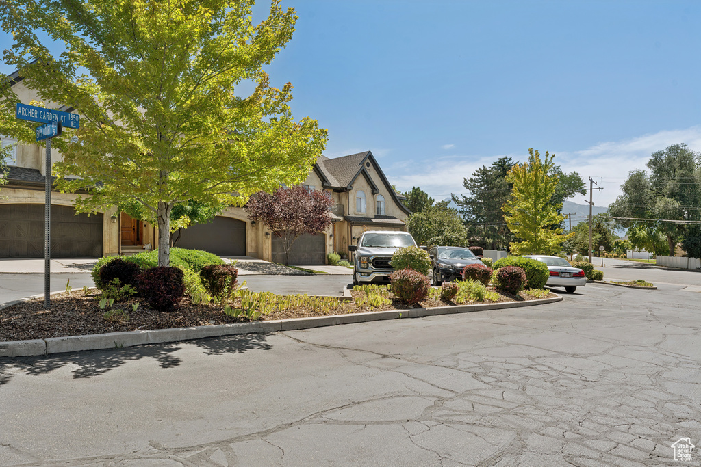 Photo 35 for MLS #2104198 at 1848 E Rouen Cir