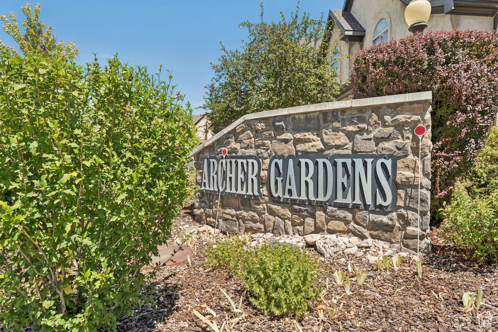 Photo 3 for MLS #2104198 at 1848 E Rouen Cir