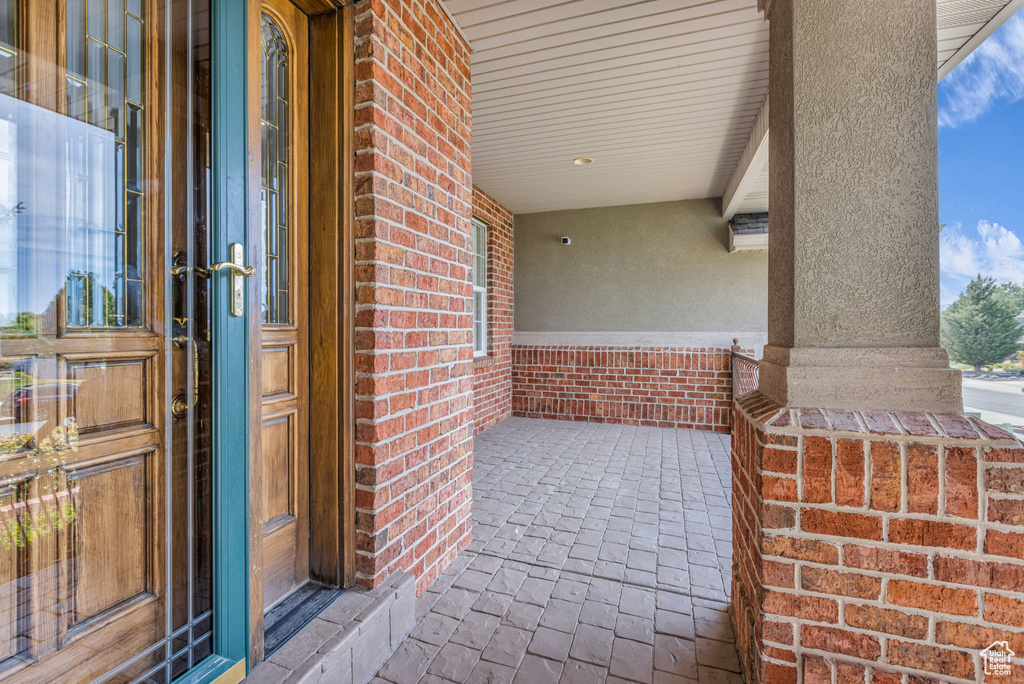 598 E HOLLOW CREEK RD Draper, UT 84020