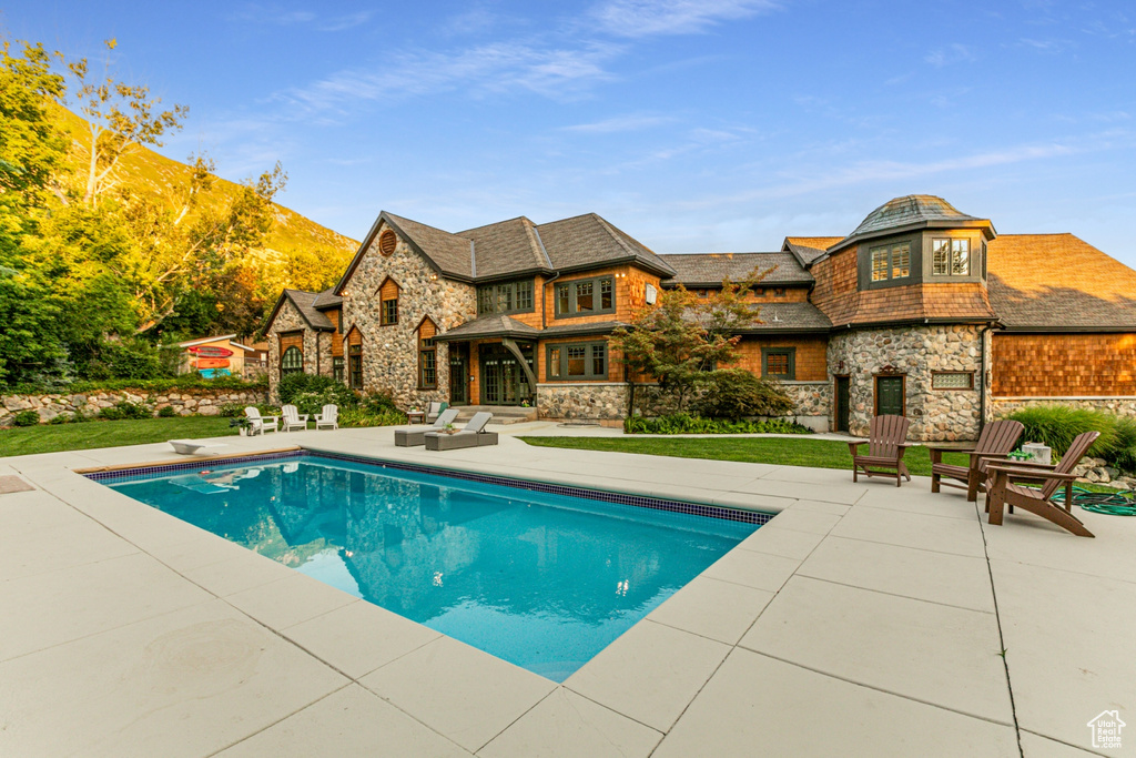 Photo 74 for MLS #2104216 at 139 E 400 North