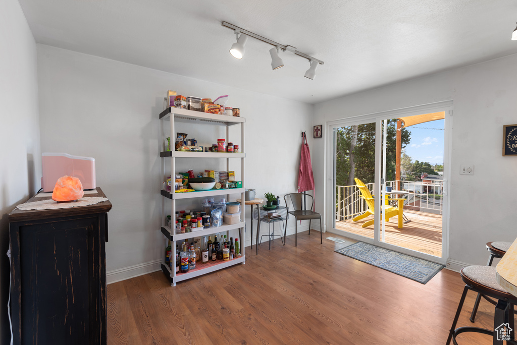 376 W 5300 S Washington Terrace, UT 84405