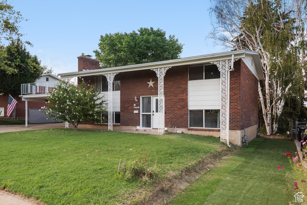 376 W 5300 S Washington Terrace, UT 84405