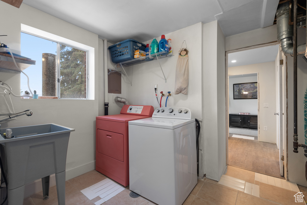 376 W 5300 S Washington Terrace, UT 84405
